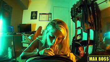 Brazillian Step Sister dancing Funk and getting a HUGE creampie - Max Boss