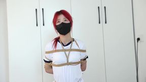Girlfriend Restrains and Punishes the Game: Keep Squatting, and if You Fail, Get Spanked