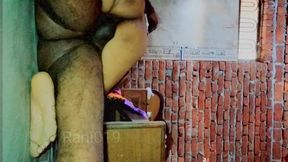 Desi Bhabhi called her brother-in-law to her house on the pretext of having food and started fucking him