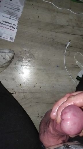 Awesome jerking off