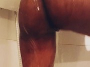 Fenty dans la douche