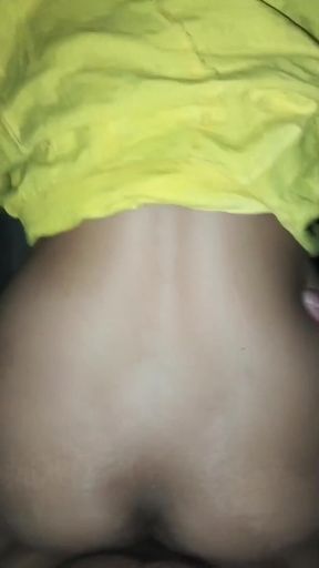 Aaj meri nightie sarka ke uppar ke chuda mujhe doggy style fucked my brother-in-law with his hand on my big ass, then&hellip;   Clip 2