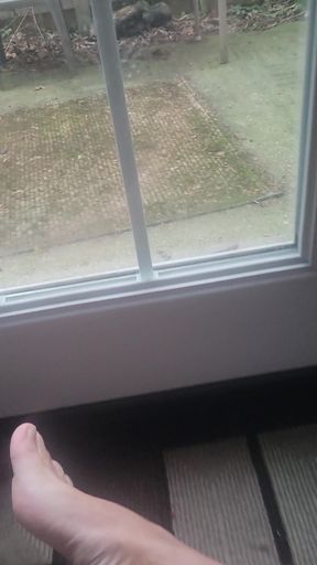 Jacking Off to My Pretty Feet Before Work