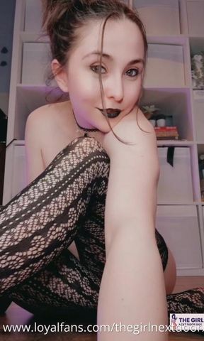 I’d love to rock your world 🌍