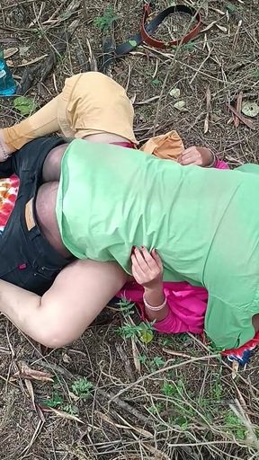 Desi Hot Indian Aunty Fucking in Outdoor with Voice Telugu