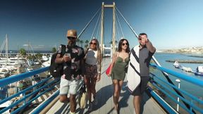 ”Marie & Jade are also tempted by the adventure!”