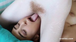 Layla and Violet hot lesbian sex