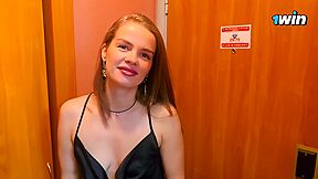 Married Beauty Got The Wrong Room At The Hotel! And She Accidentally Cheated On Her Husband!