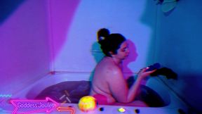 Bathtub Masturbation Ignore Voyeur