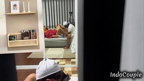 Viral Jakarta!! Indo Bokep Pasangan Asli Pacaran &ndash_ Kejutan Ulang Tahun, Pacar Dikasih Sex Toy &amp_ Ngentot Sama Teman Cowoknya, Suaminya Nonton Diam-Diam dari Kamar Sebelah!!