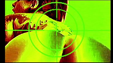 Joanna shakes her sexy booty while fingering her wet hole