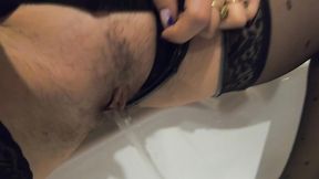 bathtub fetish – smoking, wet pleasure & intense masturbation