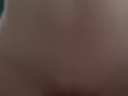 Насаживается на большой член под музыку