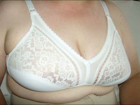 Mature mom showing big saggy boobs in homemade video