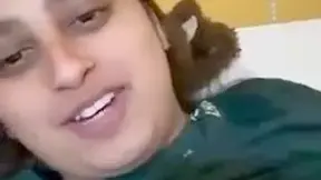 Priya Cam Girl
