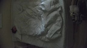 民宿酒店小情侶玩得花喲 外套一脫就是職業OL裝 再一來套女僕COS 場場內射 男人爽到爆3