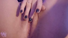 Hairy pussy teased to orgasm with toys [MP4 - 1080p]