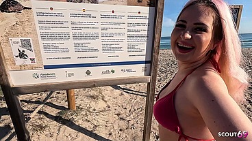 Risky Public Amateur Anal Sex with German Girl Maria Gail by Stranger Outside at the Beach