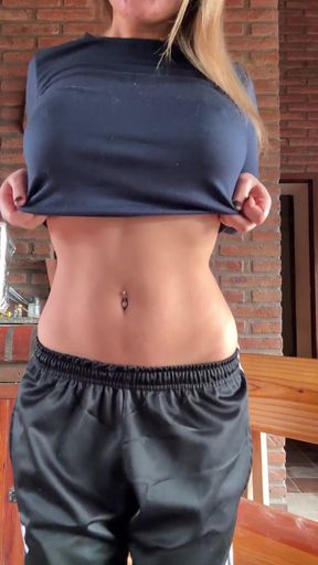 Female Onlyfans