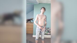 Draining in denim and licking a new explosion - uncircumcised Brit twunk spunk