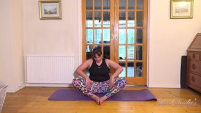 Auntjudys - Workout Time with Chubby MILF Ruby Cattrall