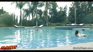 Jenna J Ross Likes To Masturbate Poolside Barefoot