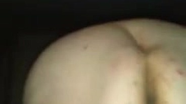 Jiggling my sexy curves for you