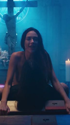 Shemale Fucks Girl - Vixi Rafi Fucked
