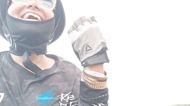 Corriendo motora mamando el dildo bien bellaca x Salinas hacia Juana Diaz