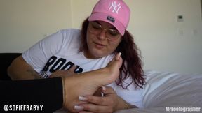 Worshipped her sexy beautiful feet