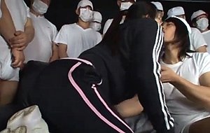 Jap babe loves tasking cumbaths