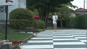 Risa Mizuki's Sloppy Japanese Blowjob Scenes for Hot Wife Fans