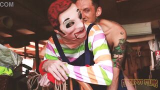 Watch Kinky Dom Martin Giant Assfuck Humps Slave Lady Fap Lewis in costume & bareback frenzy!