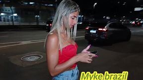 patrao fudendo a faxineira gostosa no quarto e gosou na boca dela sol di luna