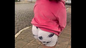 Chubby Girl Farting in Public While Walking � Can�t Hold It