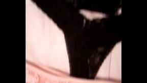 Probandome la tangas y pantis de mi vecina