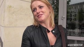 Amateur blonde babe from the street - porn video