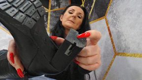 Mistress Jane - As a footbitch you have a lot to do!