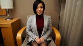 M819G08 A seemingly neat young wife who applied for AV via the Internet! - Libido metamorphosis SEX who is not satisfied with her husband's SEX from the first year of marriage and drowns in cheating SEX!