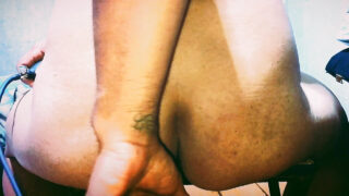 Bareback – clip khiêu dâm hardcore về cảnh hai người đồng tính nam nghiệp dư người Ấn Độ bị quan hệ tình dục qua đường hậu môn