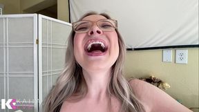 first date gone wrong: blonde babe shrinks, squishes, & vores scared tiny fighter!