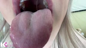 first date gone wrong: blonde babe shrinks, squishes, & vores scared tiny fighter!