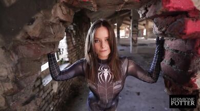 Spidergirl Chokes on Big Cock Deepthroat Facefuck Lost Place Cumshot
