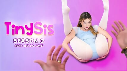 della cate petite stepsis shows all the flexibility