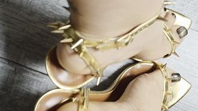 Princess Nicolle worship my saralissima Gold Sandals