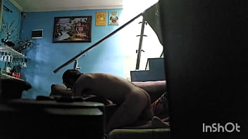 Metendo no vizinho no escuro.