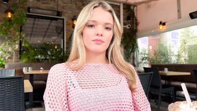 ”Jade, 20 year old chick from Versailles!”