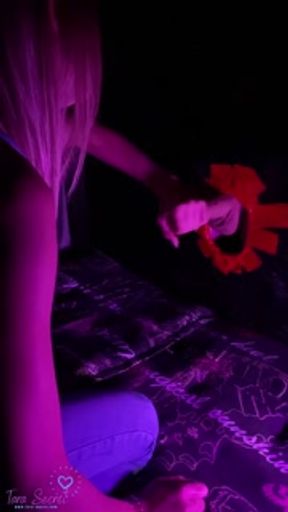 Tara Secret GloryMobil - Biggest Cock ever in my Glory Hole!!! Giving me HUGE Cumshot twice!