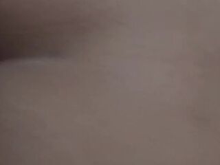 Mi jefe me folla en el trabajo sin que mi novio se entere