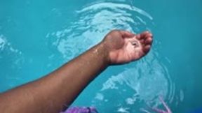 Tiny Human in Giantess Pool  4k